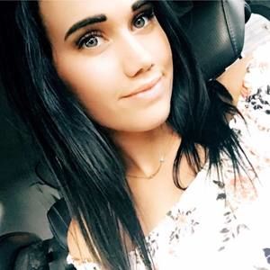 Meet your Posher, Hailee